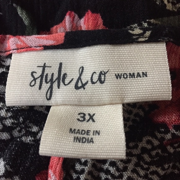 NWT Style & Co Plus Size Printed Pintucked Tunic - Picture 3 of 5